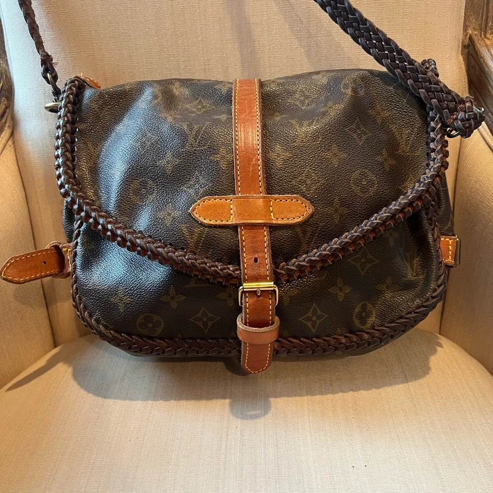 Louis Vuitton Dark Brown Monogram Crossbody Bag - Picture 9 of 11